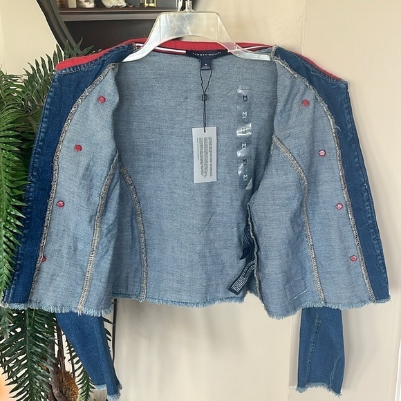 Brand New Tommy Hilfiger Blue Denim Jean Jacket Cropped Military Frayed Hem - Picture 9 of 12
